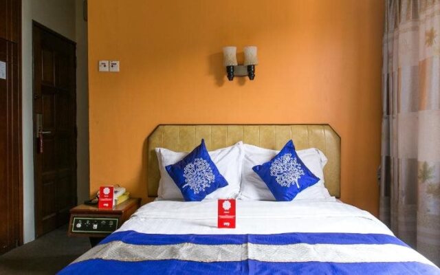 OYO Rooms Klang Gold Course Mall