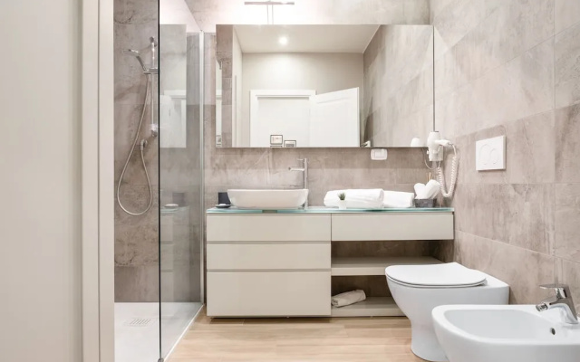 Piazza Maggiore White Apartment