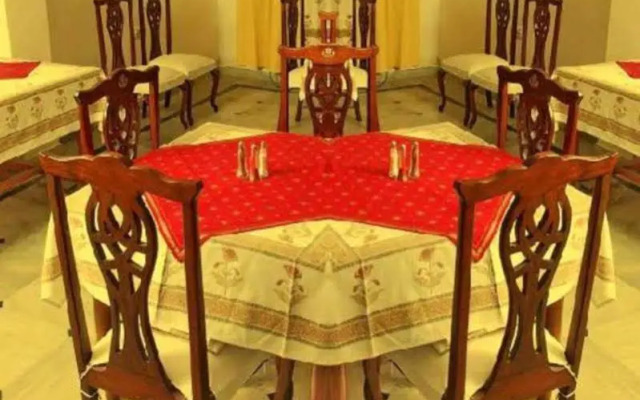 Hotel Shree Niwas