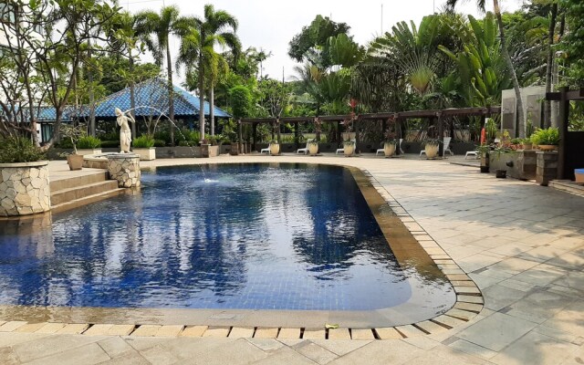 2 Bedroom Park Royale Apartment By Travelio