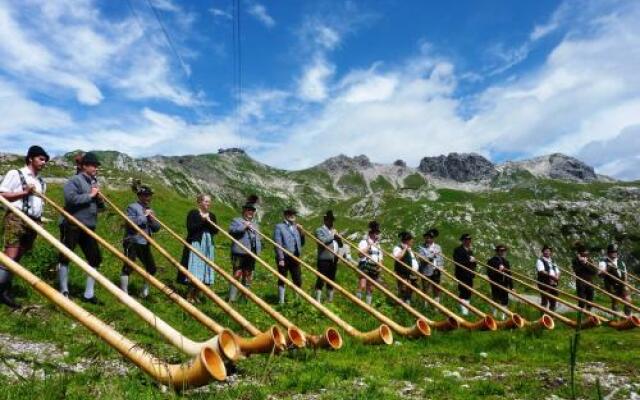 Alpenflair Ferienwohnungen "Haus Doris"