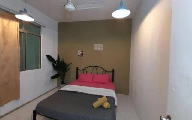 4 rooms PV3 at DANAU KOTA SETAPAK