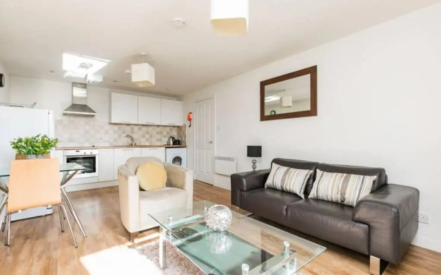 Flat 34 Fraser house apartment city centre apartment