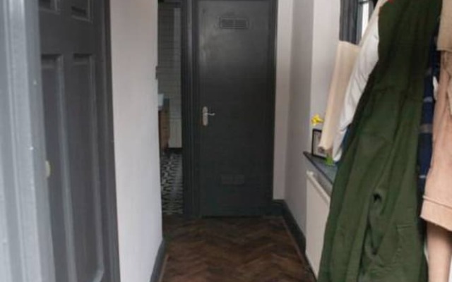 Spacious Victorian Flat in the Heart of Bristol