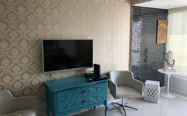 Apartamento de Luxo Perto da Praia