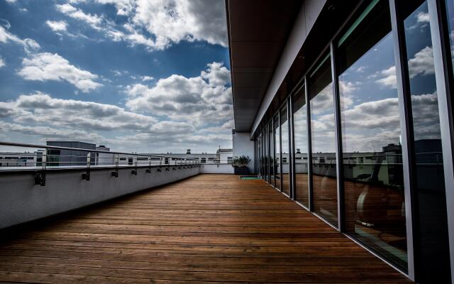 Holiday Inn Berlin Airport - Conference Centre, an IHG Hotel