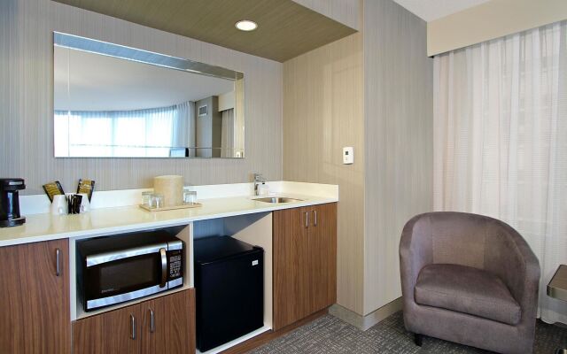 Courtyard by Marriott Oakland Downtown