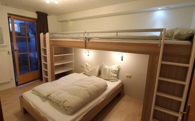Lovely Chalet With Sauna, Ski Storage, Heating, Carport