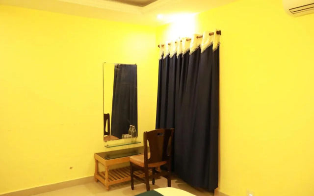 Sravanthy Inn