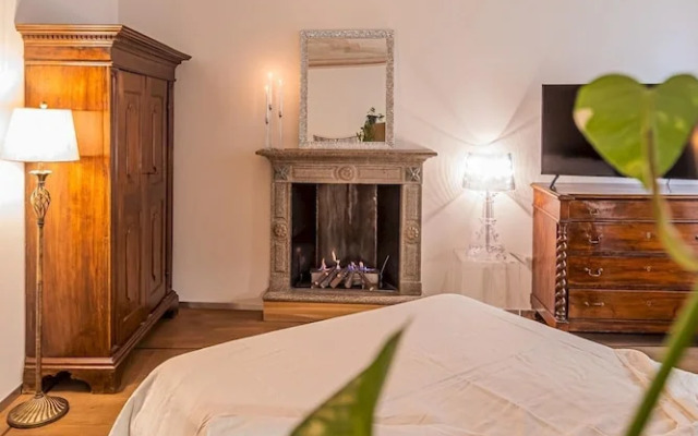 Rovelli 41 in Como With 2 Bedrooms and 3 Bathrooms