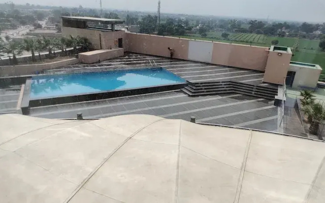 Country Inn & Suites By Carlson Bathinda