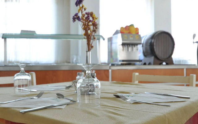 Blue Sea Island Hotel