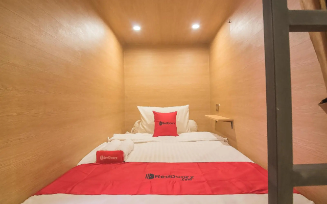 Formerly Reddoorz Hostel @ Grand Pangandaran