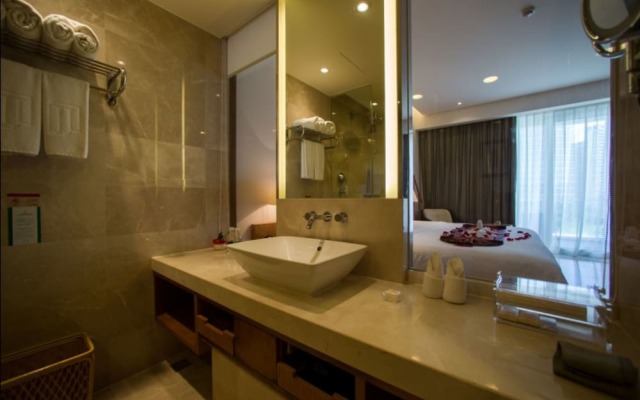 Mingshen Jinjiang Golf Resort
