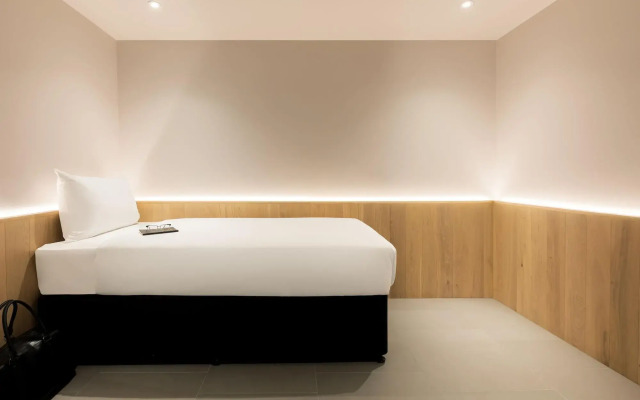 Zedwell Underground Hotel Tottenham Court Road