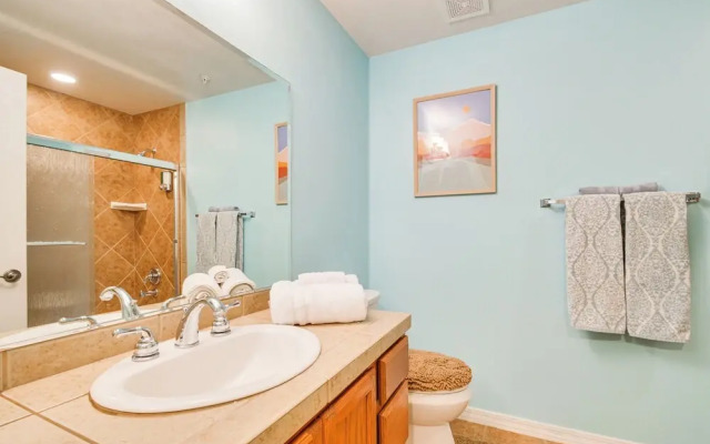 Riverfront Bullhead City Condo Near Casinos!