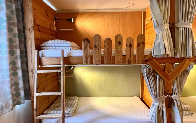 Gift Box Hostel