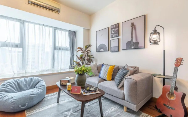 Zhuhai Xiangzhou·Huafa Shangdu· Locals Apartment 00163680