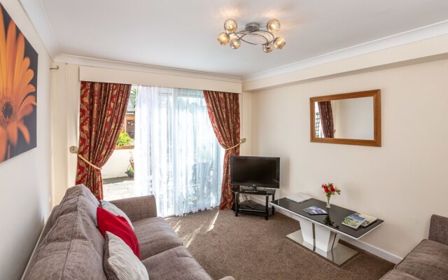 Beau Vallon Holiday Apartments
