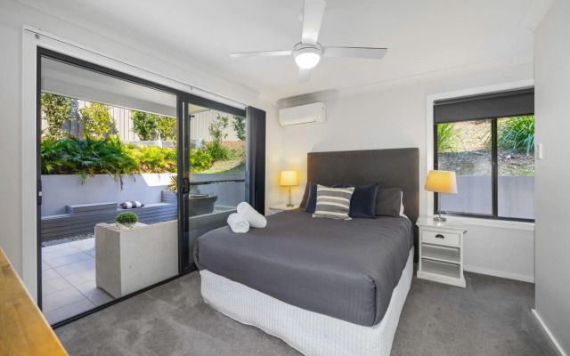 'Beautiful View' close to Flynns Beach