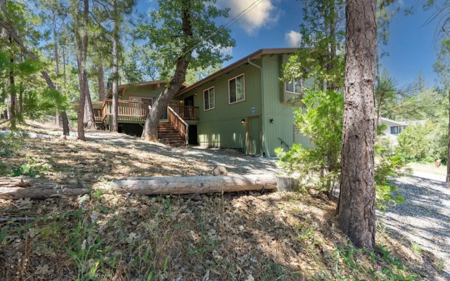 Manzanita Cabin