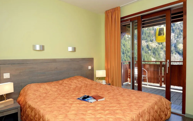 Nice apartment with a dishwasher in the center of Vaujany