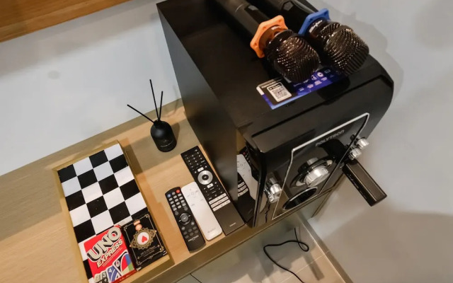 TwoSpaces Living at BSB Villa Maharaja