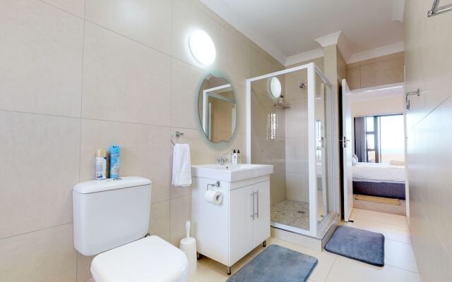 Blouberg Bliss - Beach Condo