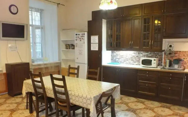 Antre na Fontanke Hostel