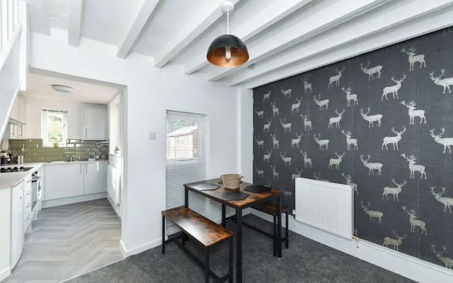 Newark Central Cottage