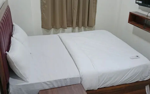Hotel Akshay