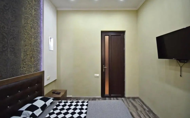 Amiryan street, 1 bedroom New Renovated, Modern apartment AM777