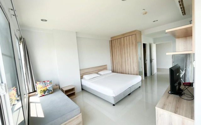 Des Res Hotel and Residence