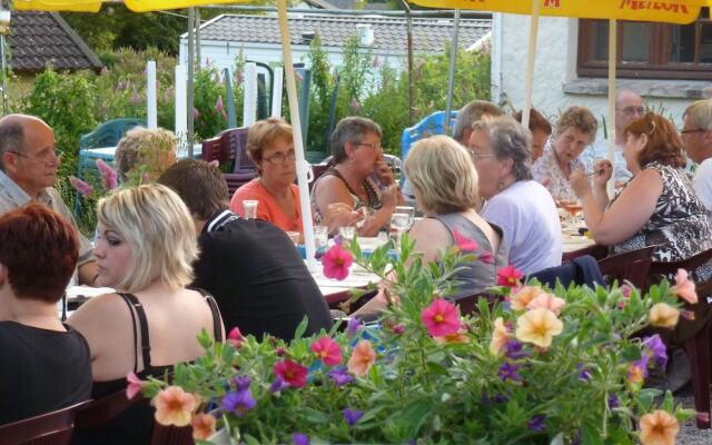 Cozy mobil home with an oven in the heart of Burgundy