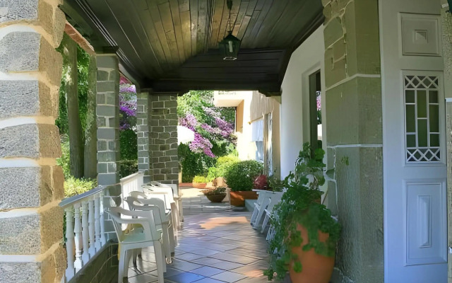 Corredoura Garden Alojamento