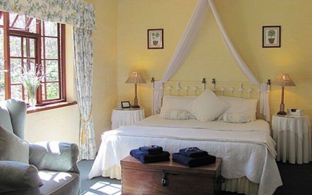 Kingfisher Country House