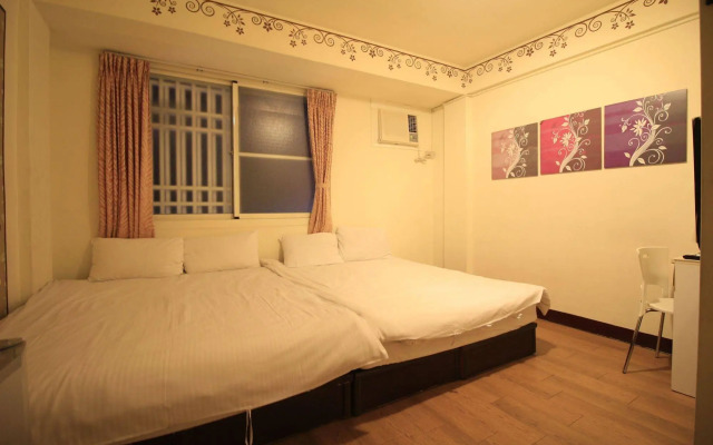 Fengjia Backers Hostel