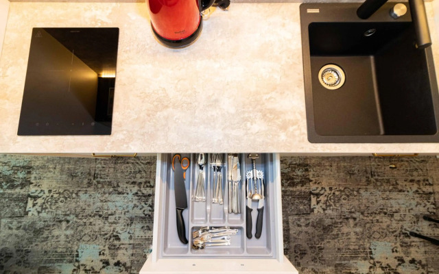 Alka, City Apt. Sea, Park and Parking, by Cohost