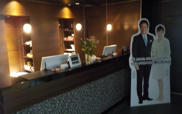 Hotel Crown Hills Katsuta 2 Gou Motomachiten