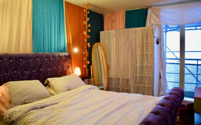 Vibrant 3 Bedroom Flat With Balcony Near Shoreditch
