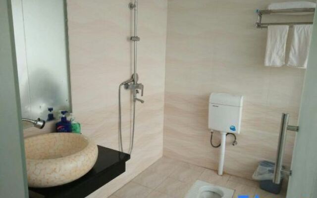 Yajing Theme Hotel
