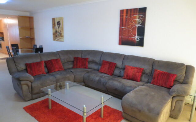 Glenelg Holiday /corporate Accommodation