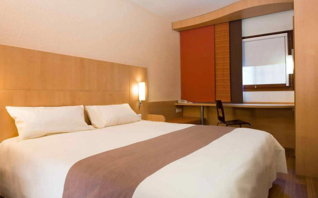 ibis Baar Zug
