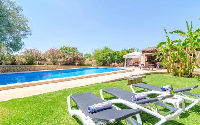 Finca Es Porrassar in Cas Concos des Cavaller
