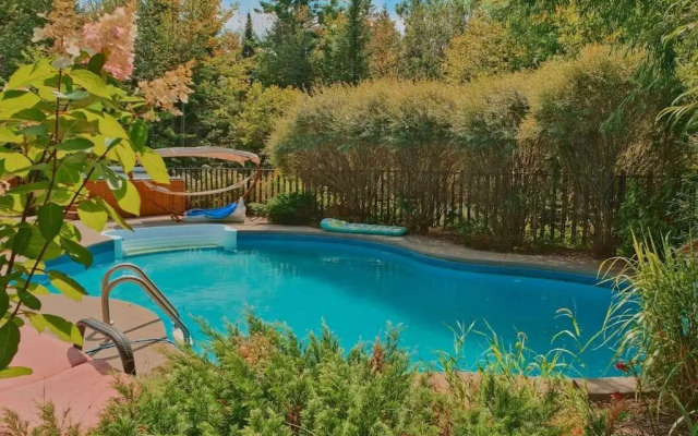 Executive Double 26 - Stunning Luxury log Home With hot tub Sauna Heated Pool