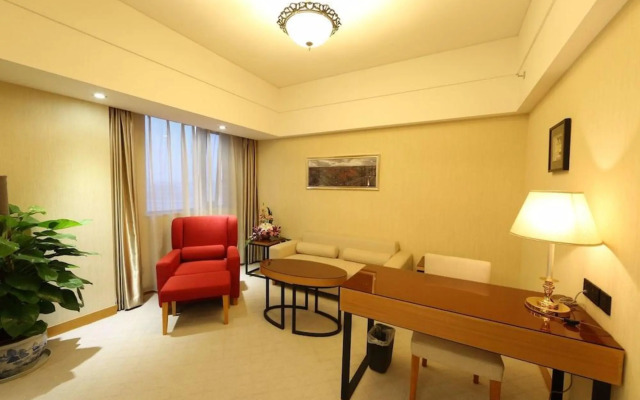 Aurum International Hotel