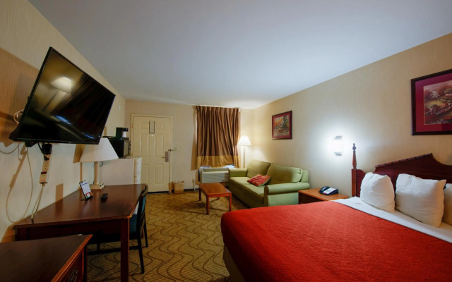 Brentwood Inn & Suites