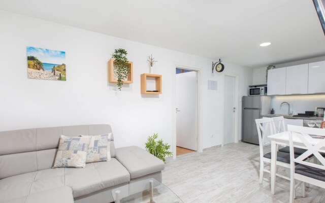 Nice Home in Krk With Wifi and 1 Bedrooms