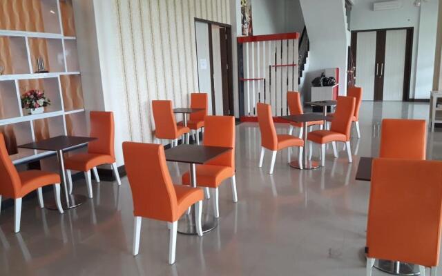 Fortune Front One Hotel Kendari