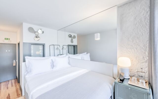 Oporto Street Fonte Taurina